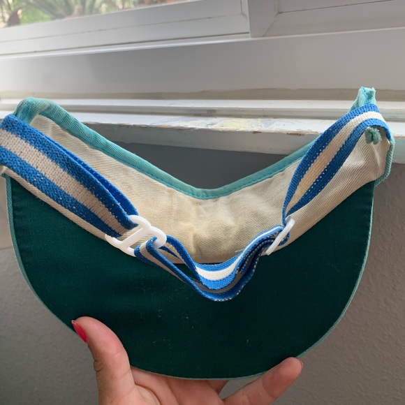 1980s Vintage Knotts Berry Farm Visor - Picture 4 of 4